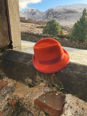 CB155, BB71 trilby hat blocks